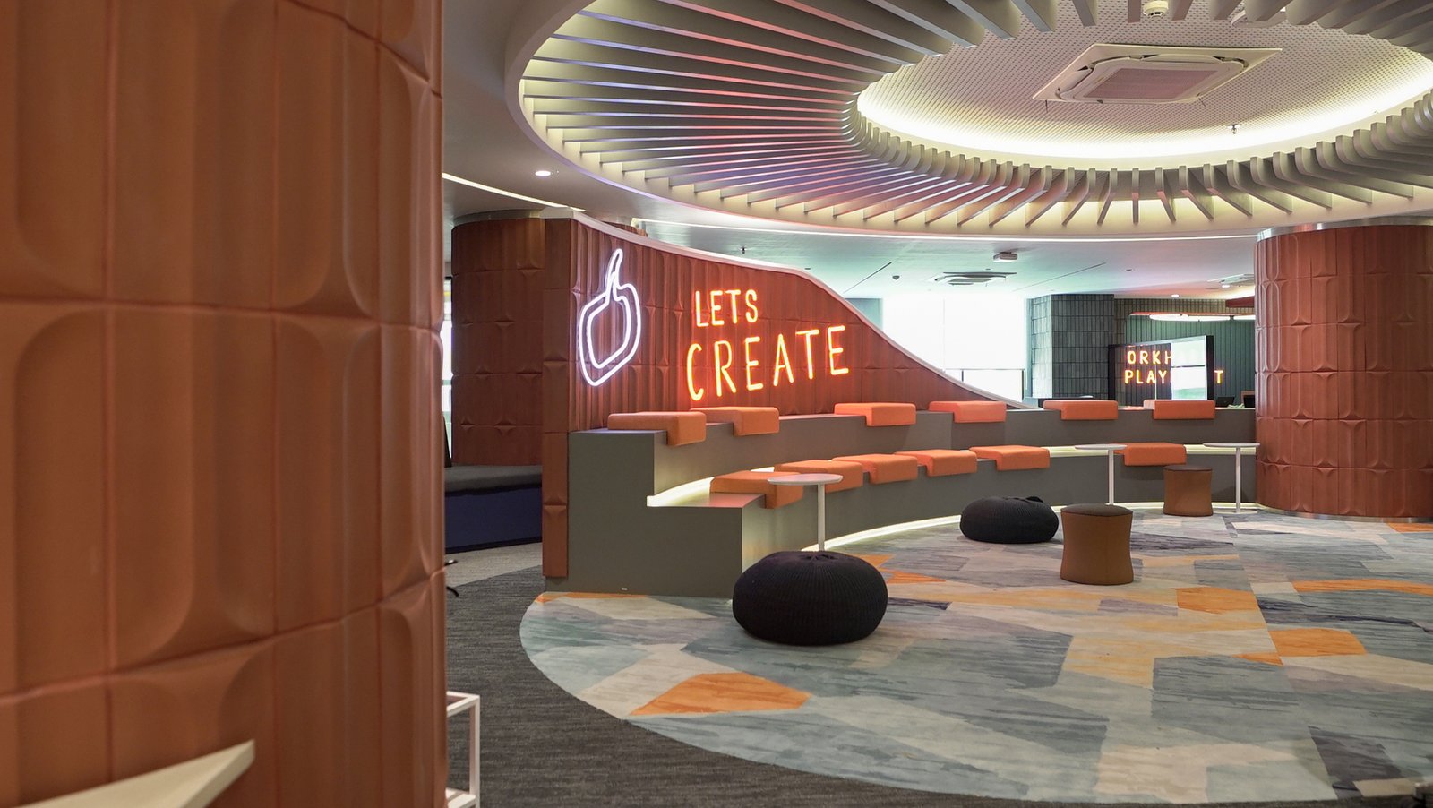 Kelebihan Desain Interior OJK Flexible Office Space (FOS) – Desain Interior OJK: Melangkah Menuju Masa Depan