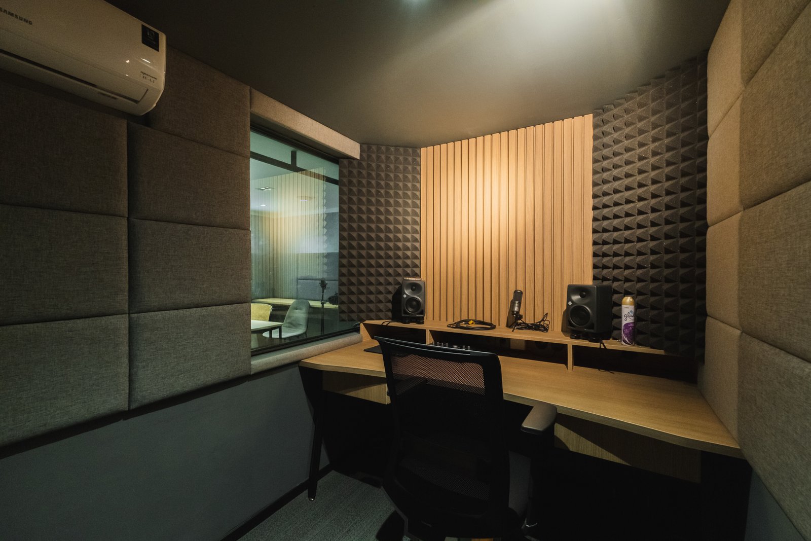 Noice Space: Project Desain Interior Khas Anak Muda