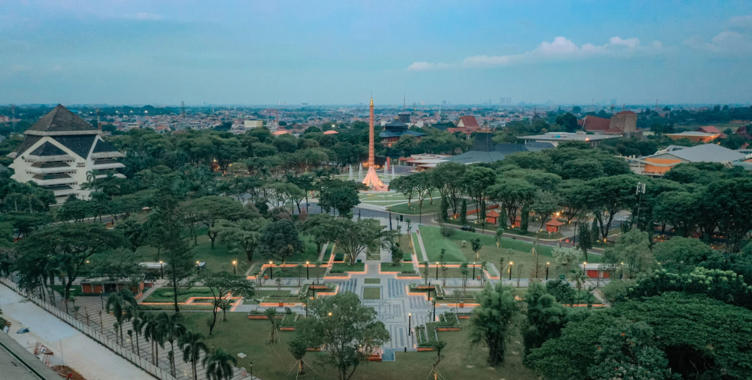 Wajah Baru Arsitektur Taman Mini Indonesia Indah: Kaya Akan Ruang Terbuka Hijau