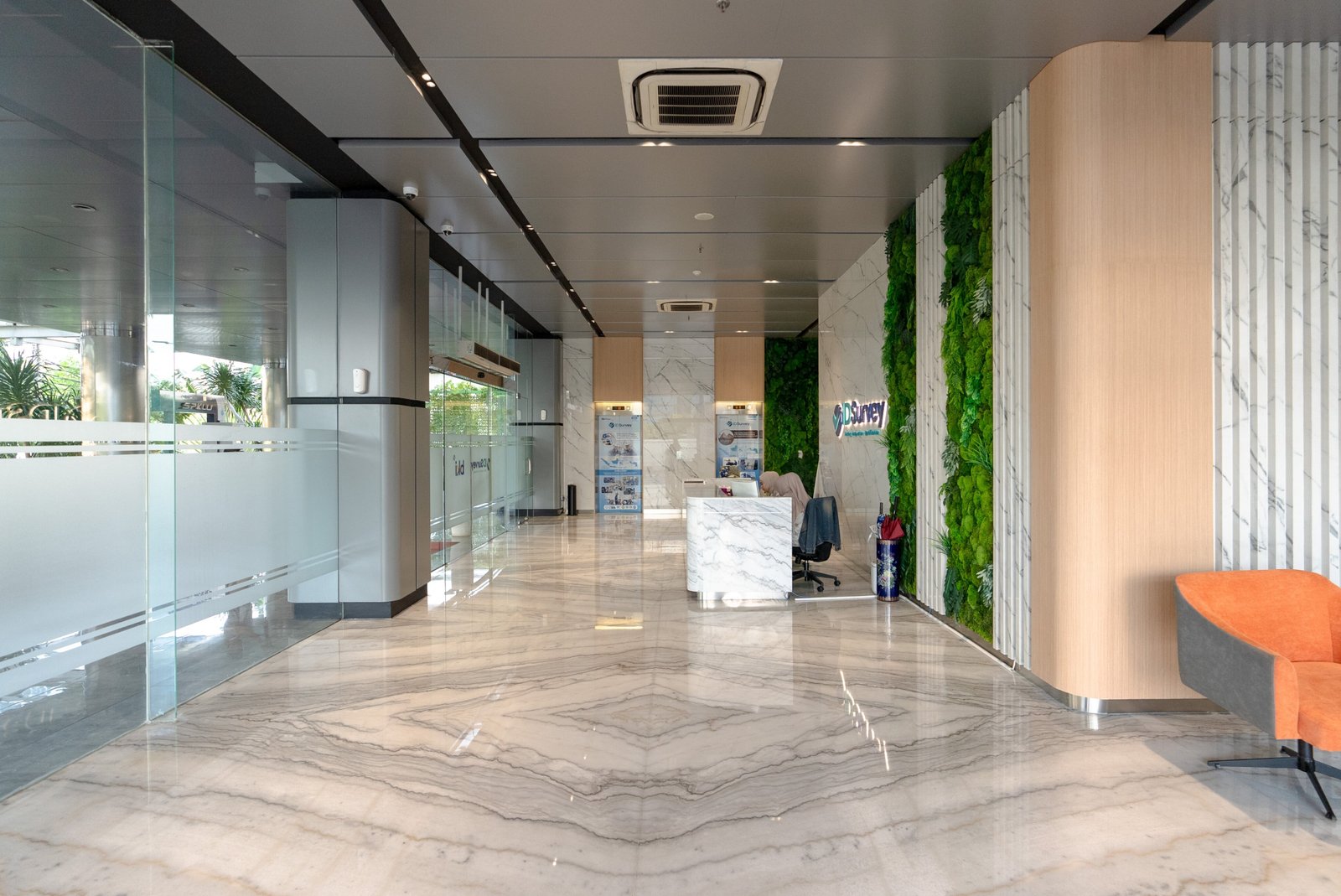 Proyek Terbaru Alien Design Consultant: Desain Interior Lobi BKI!