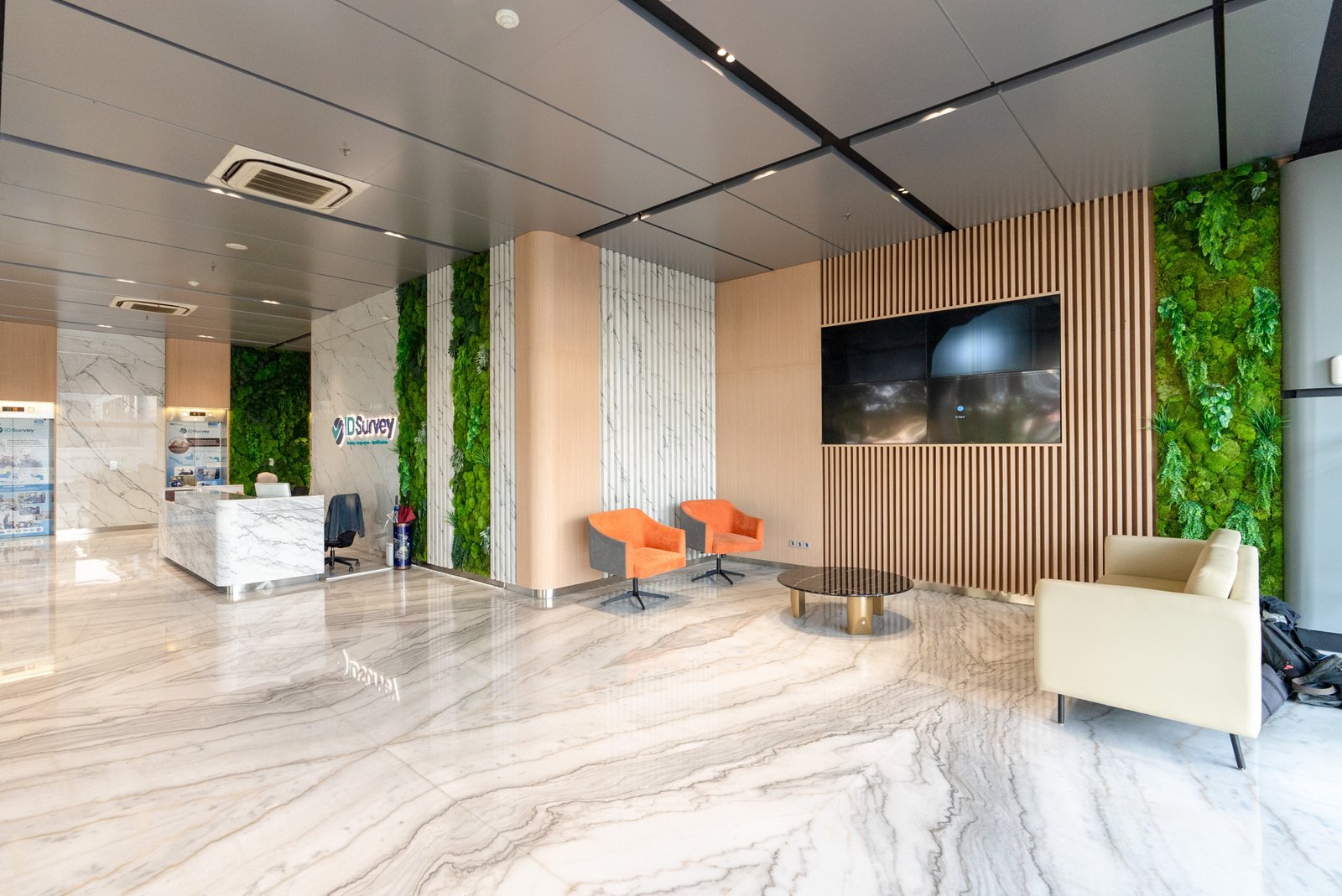 Proyek Terbaru Alien Design Consultant: Desain Interior Lobi BKI!
