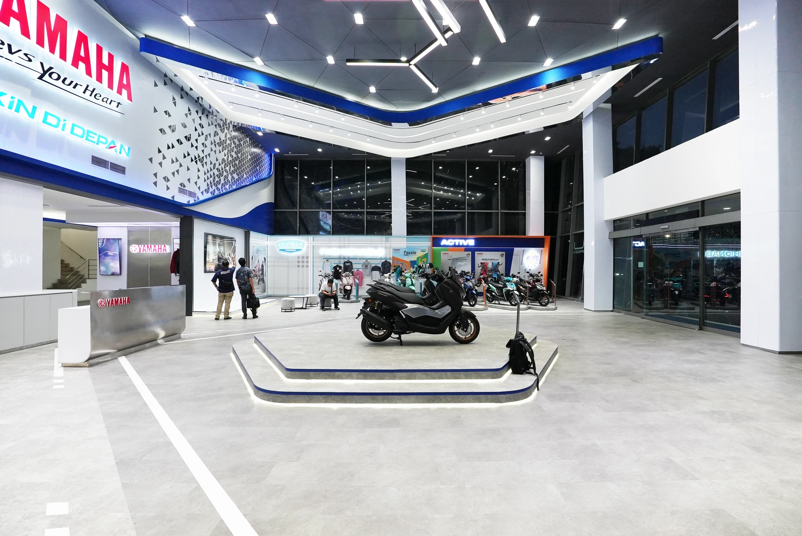 Four of Kind: Pengalaman Beragam dalam Satu Showroom – Menggali Konsep Yamaha Flagship Showroom: Perpaduan Bold, Four of Kind, dan