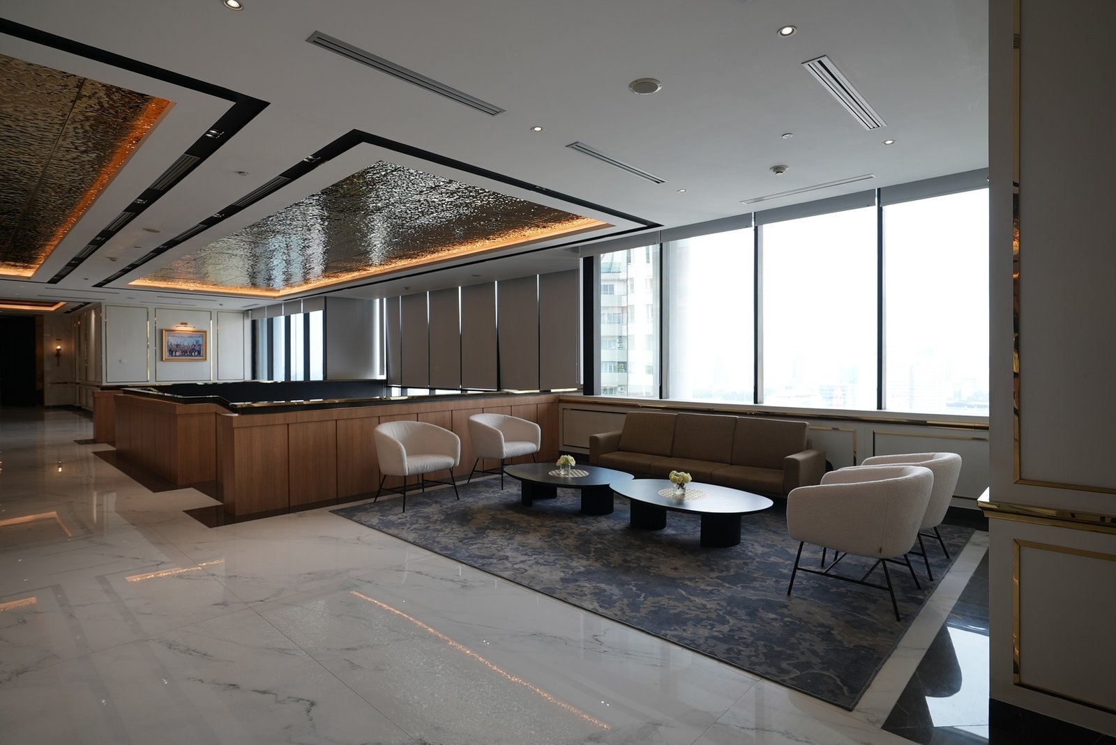Ceiling yang Menawan – Desain Interior Pre-Functional Area Menara BTN: Elegansi dan Kenyamanan