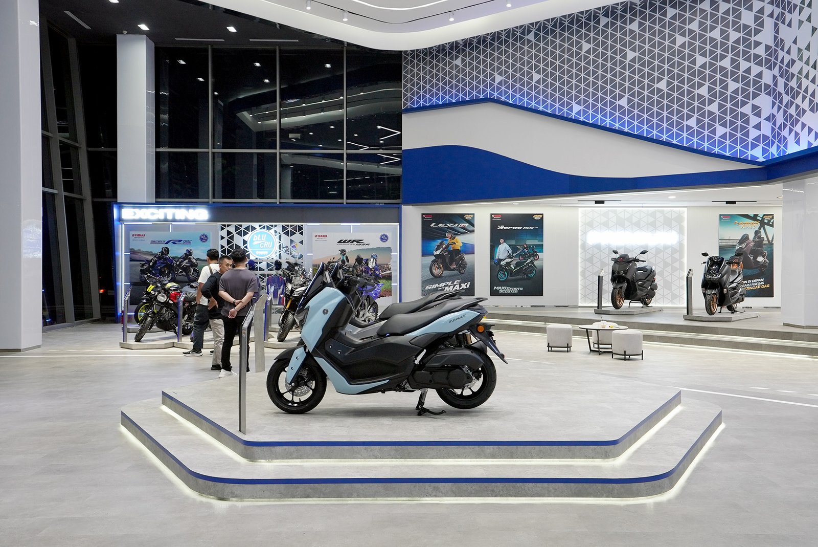Yamaha Flagship Shop Jakarta: Showroom Yamaha Premium Pertama di Indonesia Karya Alien Design Consultant