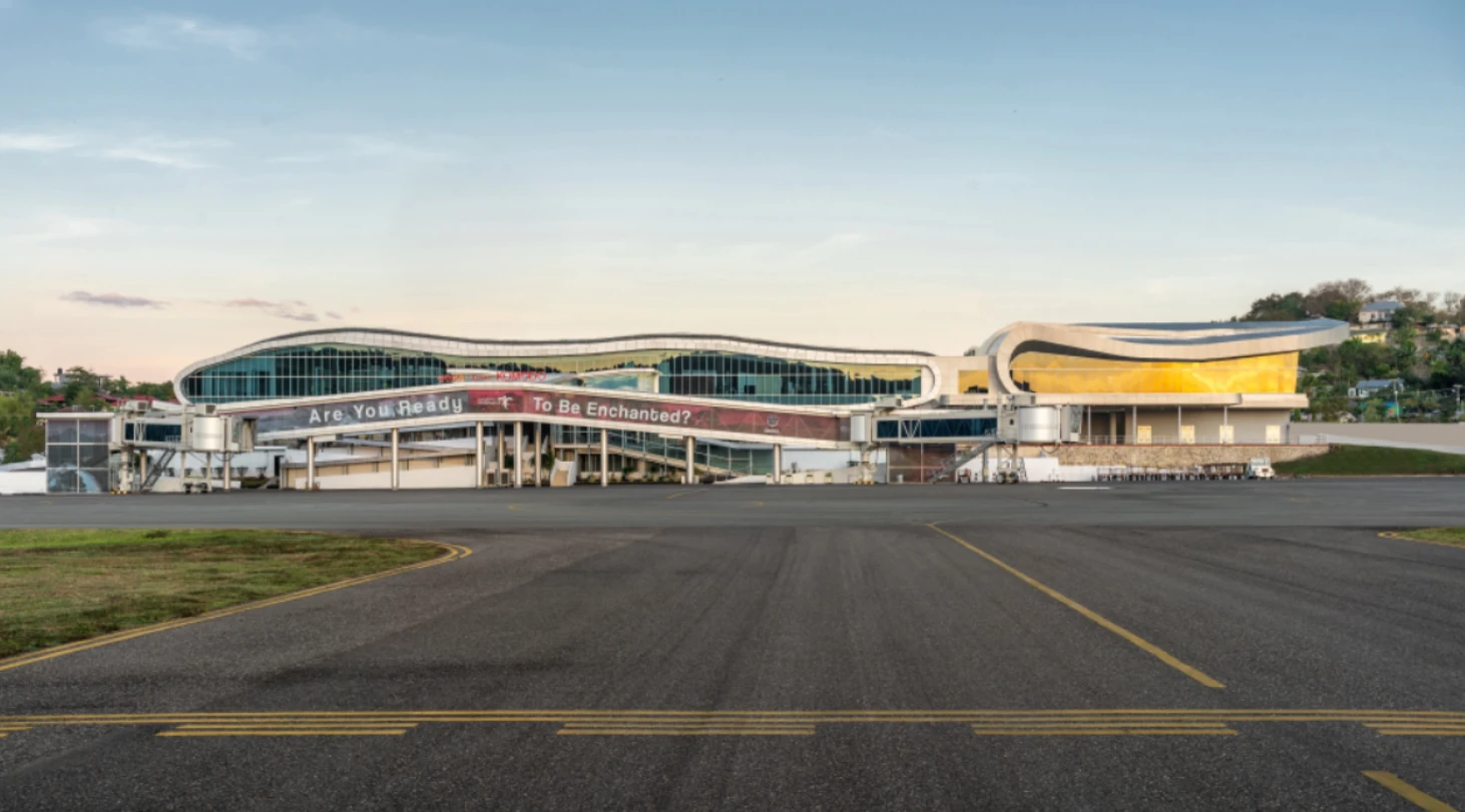 Kontribusi Alien Design Consultant dalam Desain Bandara Komodo – Pergerakan Penumpang di Bandara Komodo Meningkat Tajam pada 2024