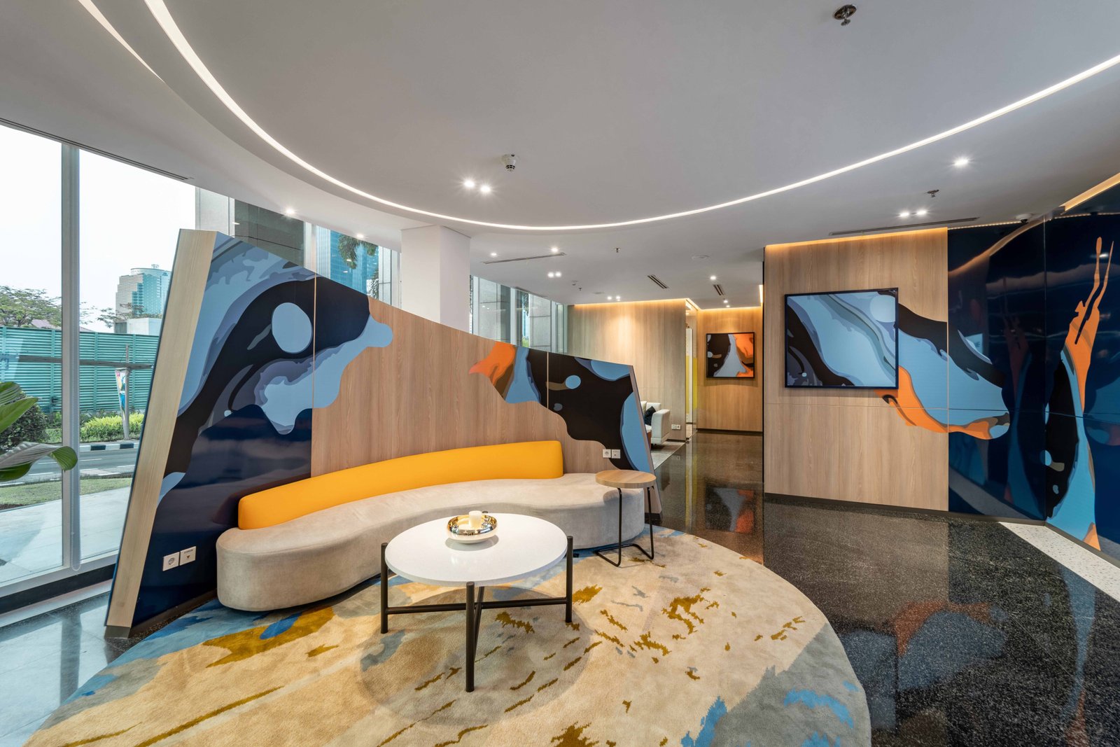 Simbol Transformasi Perbankan Masa Depan – Desain Interior Livin Mandiri di Plaza Mandiri: Menghadirkan Nuansa Modern dan Adaptif