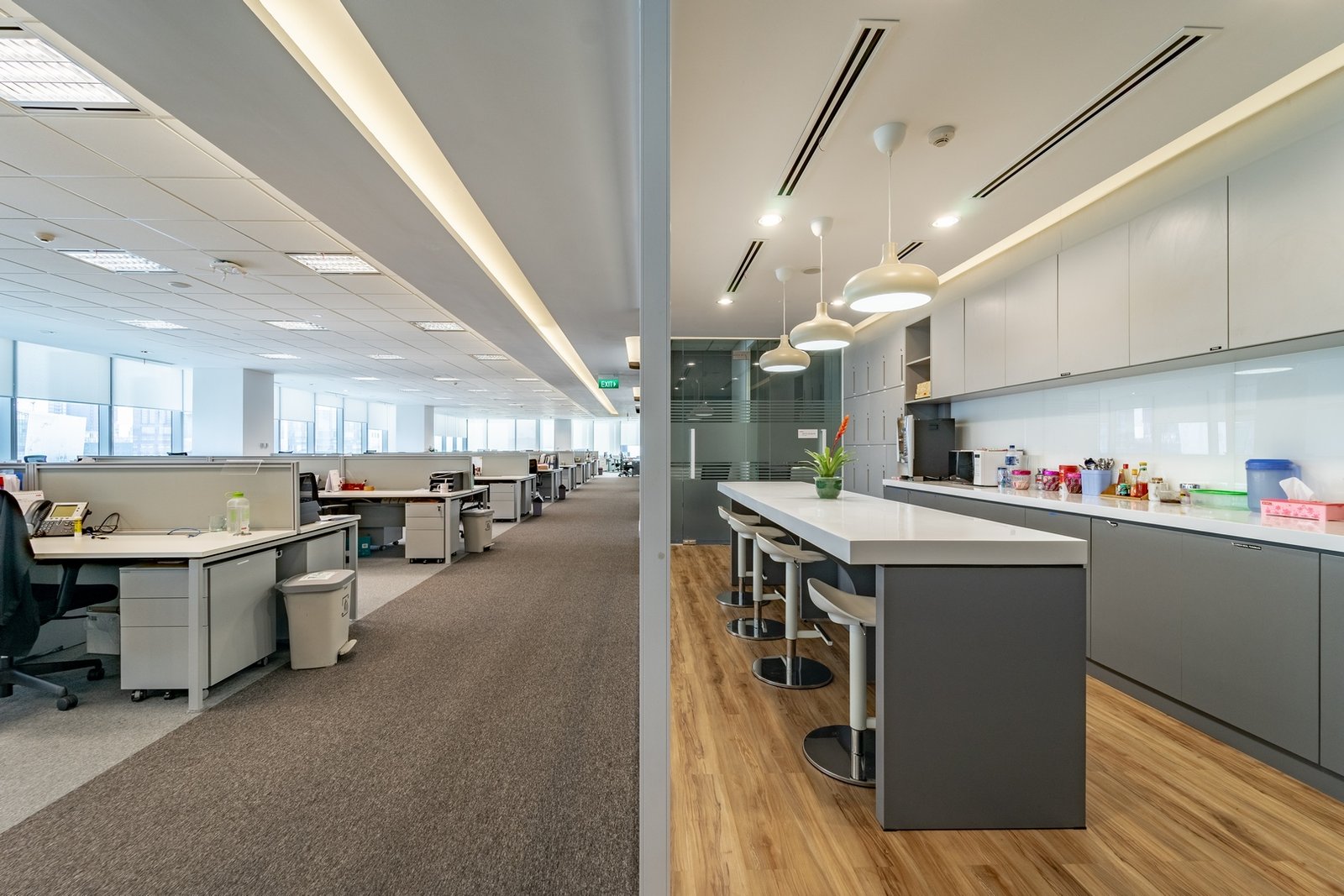 Workspace ABB - Design by ALIEN DC