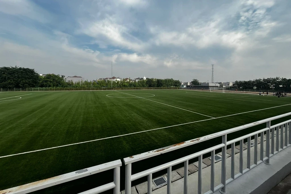 Fungsionalitas dan Ruang Komunal – Pramono Anung Kunjungi Stadion Tugu, Karya Arsitektur Alien Design Consultant