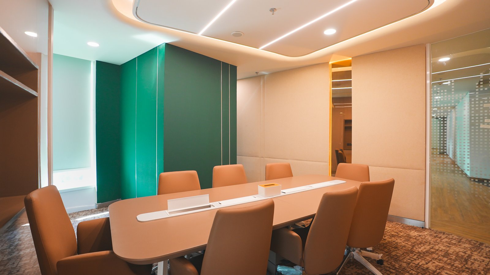 Langit-Langit Sebagai Bahasa Visual Interior: Membentuk Nuansa di Kantor BNI Life PIK 2