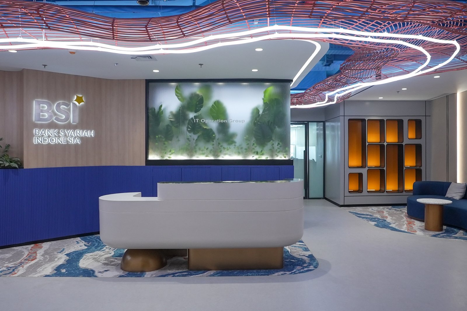Desain Interior BSI Tower: Ketika Lobby Menjadi Wajah Utama Kantor