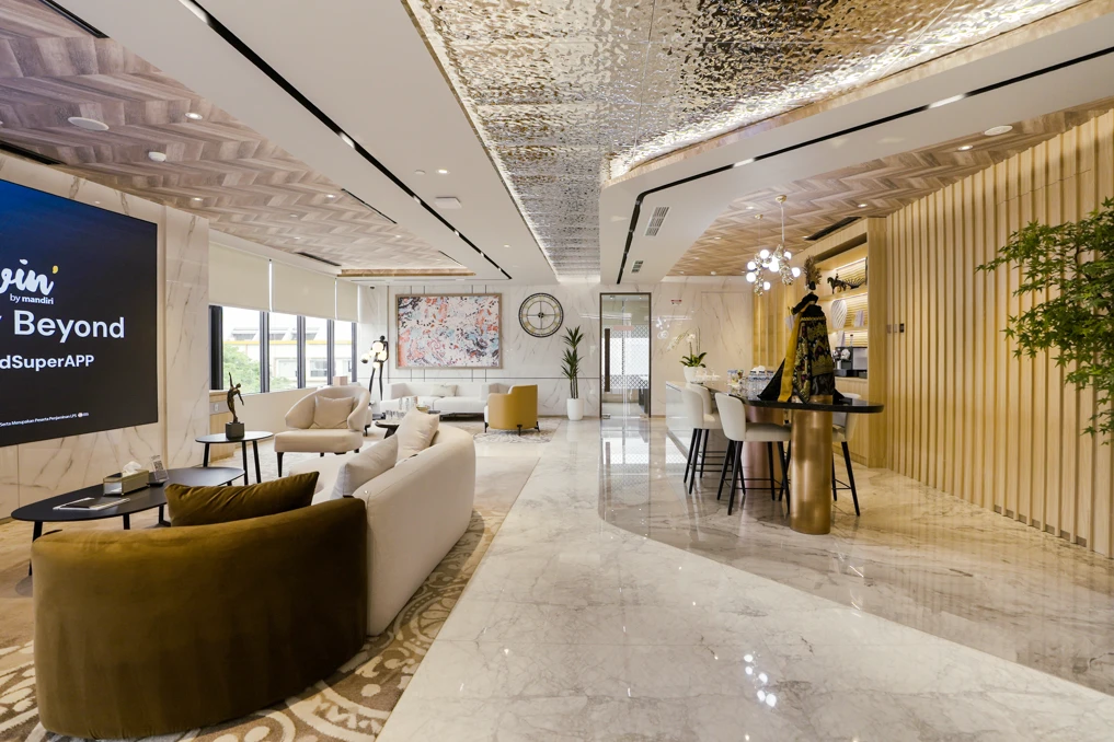 Tata Ruang yang Rapi dan Mengalir – Lounge Mandiri Private: Ruang Premium yang Memadukan Kenyamanan dan Budaya