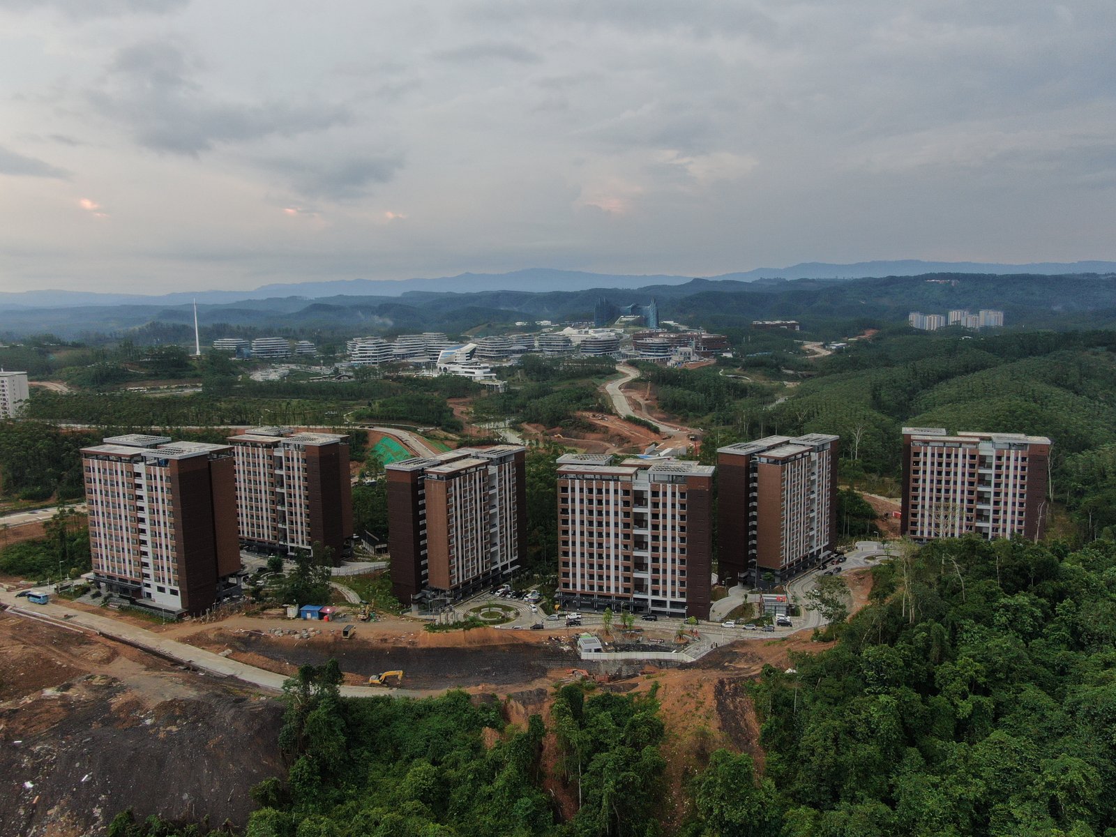 Arsitektur Hunian di IKN: Pendekatan Fasad Modern Tropis pada Rusun ASN 3