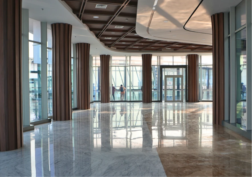 Gambar 5. Area lounge yang dirancang untuk mendukung aktivitas sehari-hari dan interaksi informal.