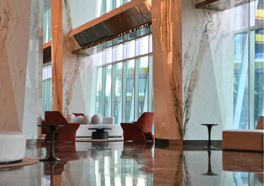 Gambar 1. Interior BNI Tower PIK 2.