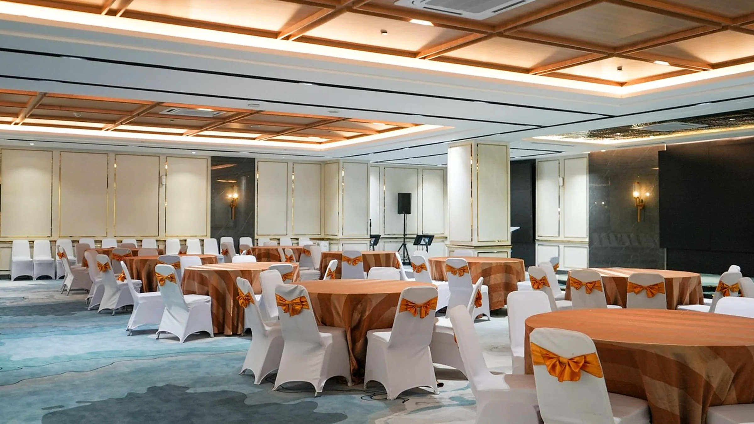 Conference Lounge BTN