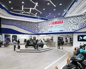 Desain Interior Showroom Yamaha & Gesits: Pengalaman Imersif untuk Kendaraan Masa Depan