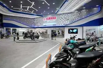 Yamaha Flagship Shop Jakarta: Showroom Yamaha Premium Pertama di Indonesia Karya Alien Design Consultant