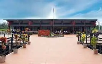 Arsitektur Bandara Ewer: Gerbang ke Asmat yang Penuh Makna