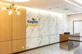 Desain Interior Kantor Taspen Properti – Elegan, Fungsional, dan Modern